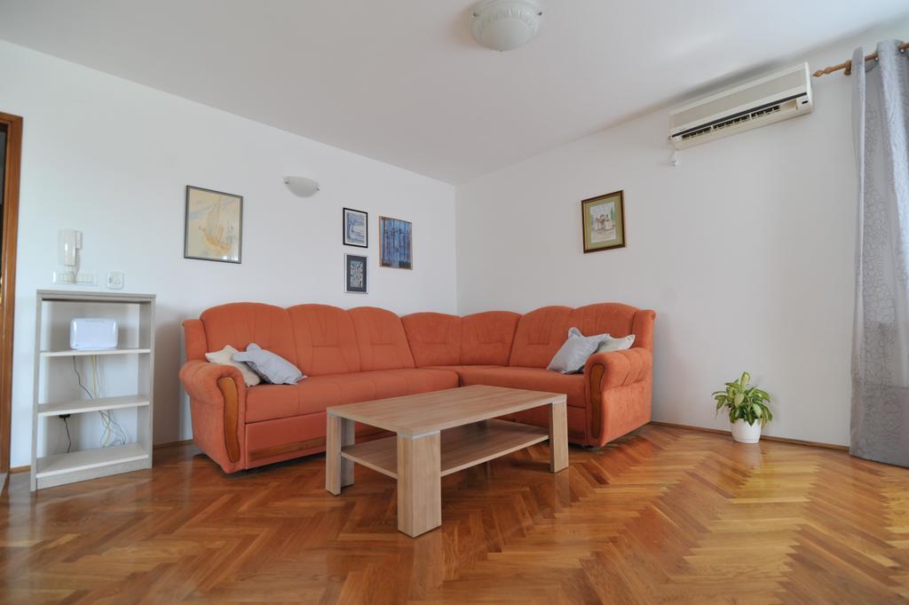 Villa Luna With Seaview 佩特坎内 外观 照片